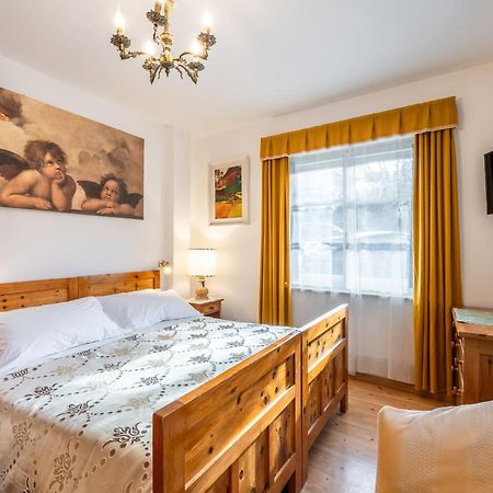 Olimpia Lodge Cortina d'Ampezzo Exterior photo