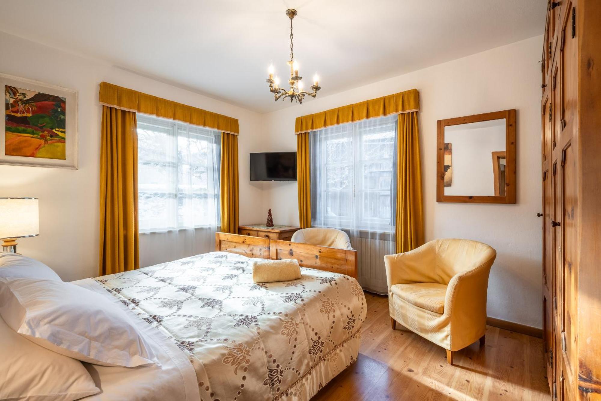 Olimpia Lodge Cortina d'Ampezzo Exterior photo